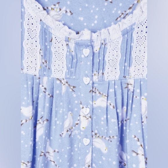 Lanz of Salzburg White Doves Cotton Flannel
Nightgown, Blue/White, Large, NWT 🕊️ - Picture 5 of 5